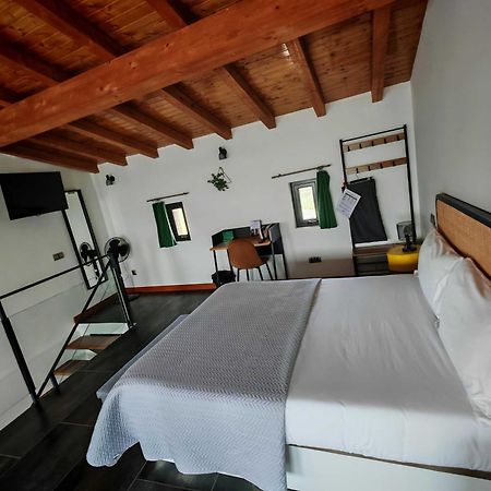 Apartamentos Walden By Gaiarooms Morille ภายนอก รูปภาพ