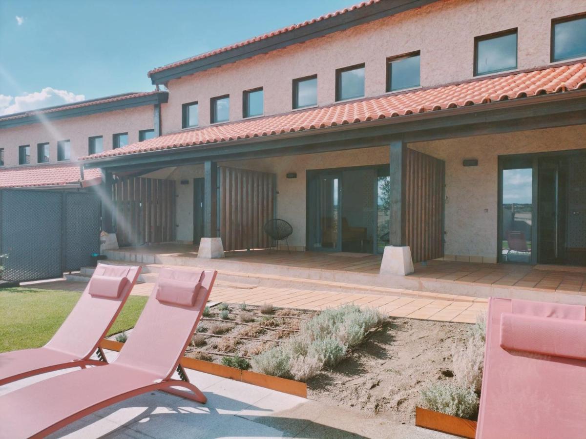 Apartamentos Walden By Gaiarooms Morille ภายนอก รูปภาพ
