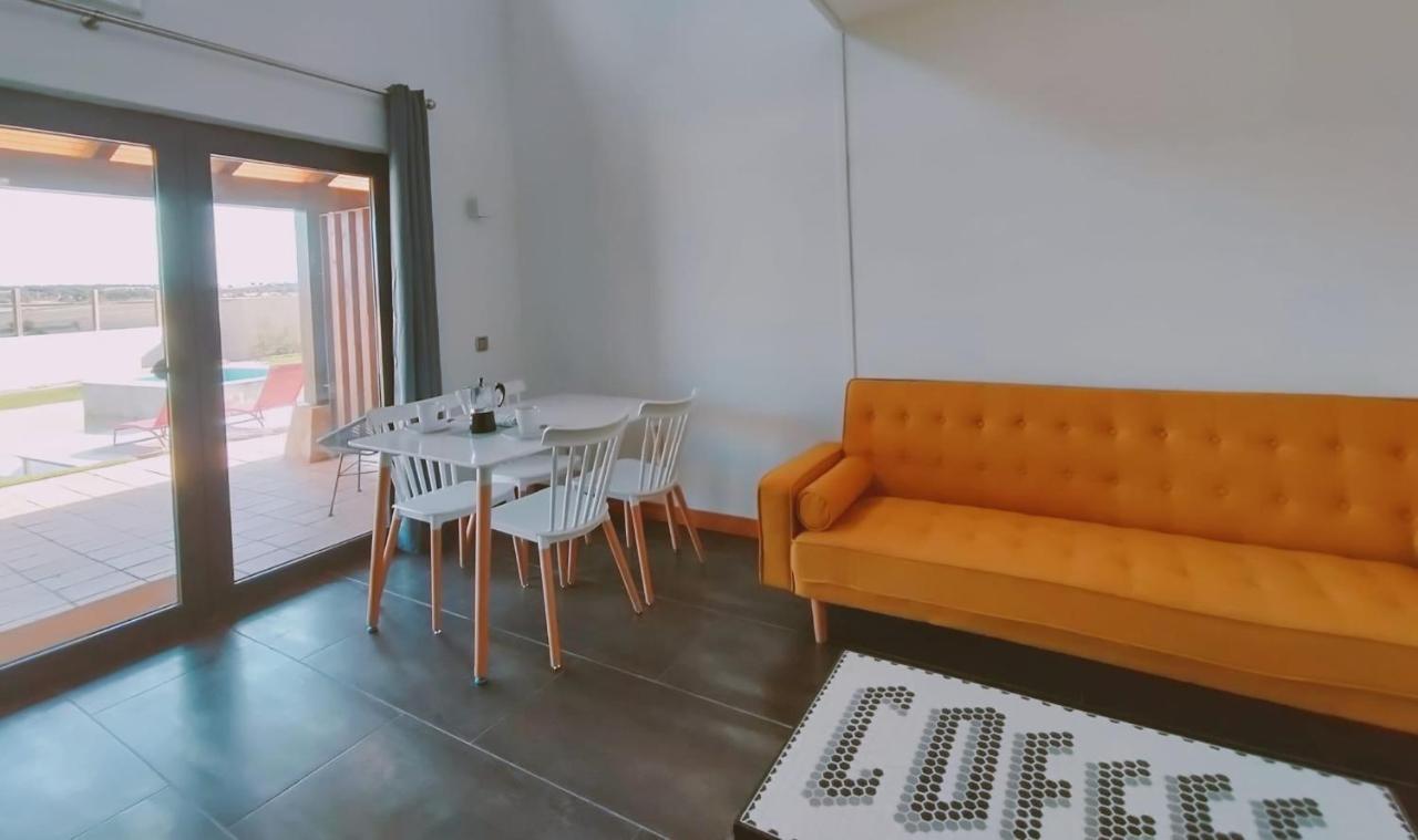 Apartamentos Walden By Gaiarooms Morille ภายนอก รูปภาพ