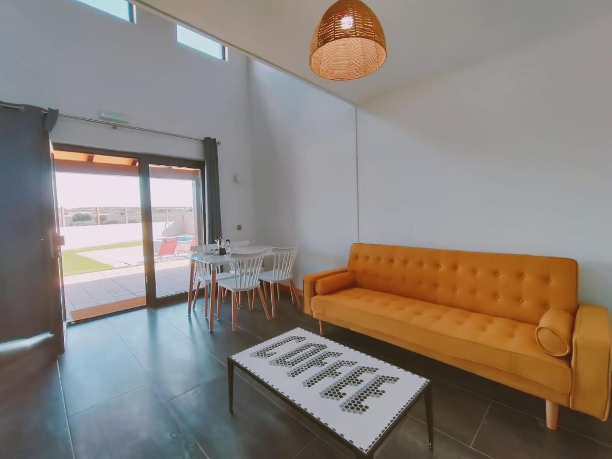Apartamentos Walden By Gaiarooms Morille ภายนอก รูปภาพ