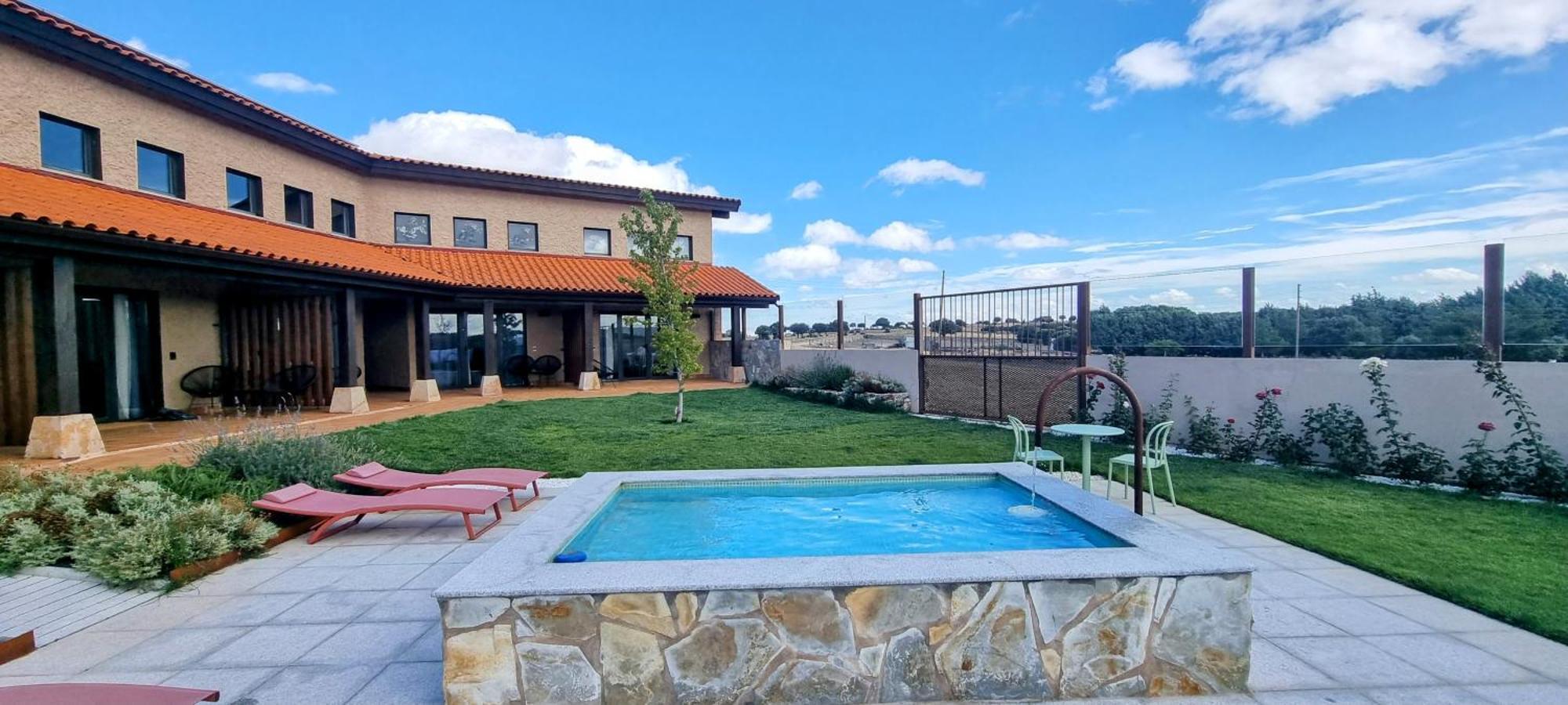 Apartamentos Walden By Gaiarooms Morille ภายนอก รูปภาพ