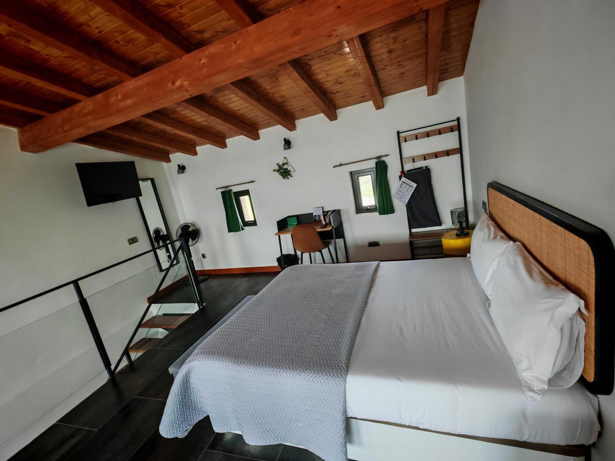 Apartamentos Walden By Gaiarooms Morille ภายนอก รูปภาพ